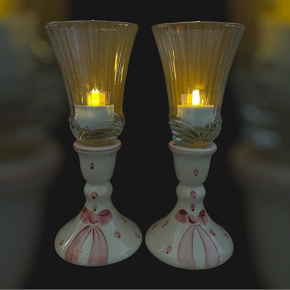 Beautiful Pink Ribbon Bow Candlestick Holders Elegant Glass With Votive Cups - Picture 3 of 3
